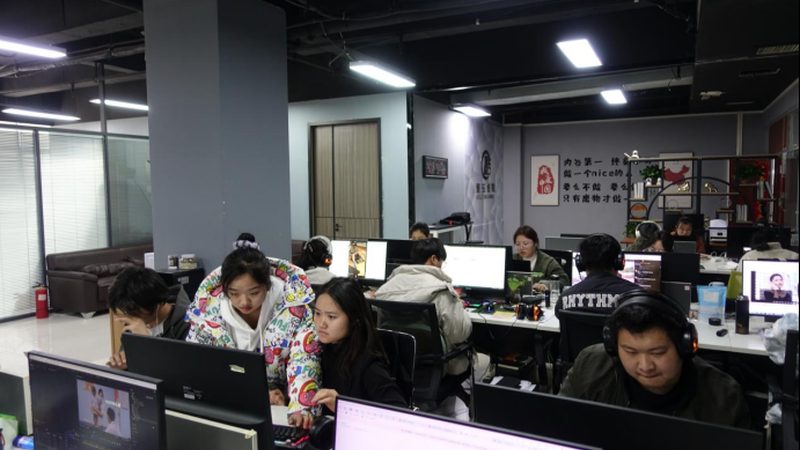 VI设计品牌全案与品牌策划全案：流程与区别解析