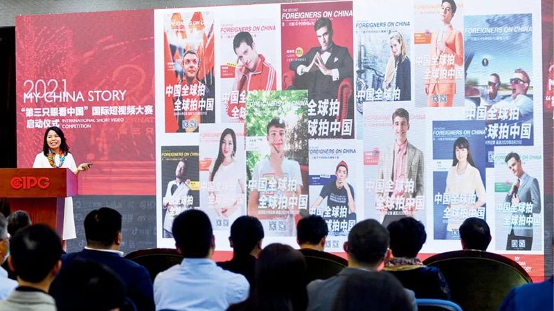 户外拍摄补光灯，如何选择最适合你的那一款？**